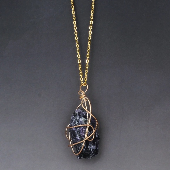 Quartz Crystal Necklaces - Picture 7 of 9